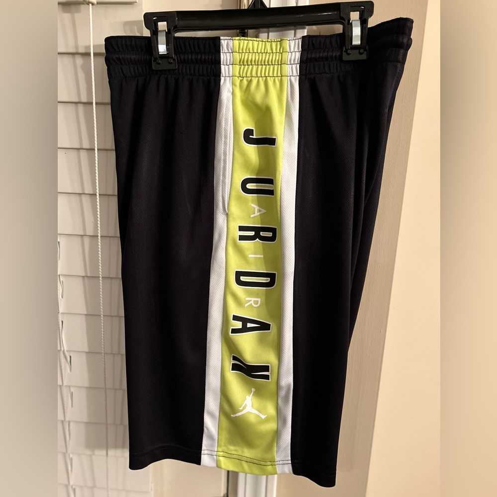 Air Jordan Shorts (Boy’s)